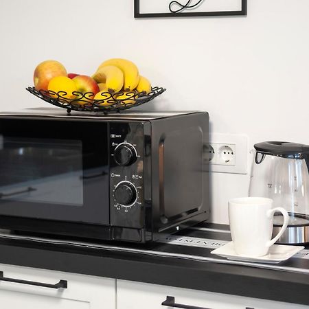 Studio Apartment Sunce Rovigno Esterno foto